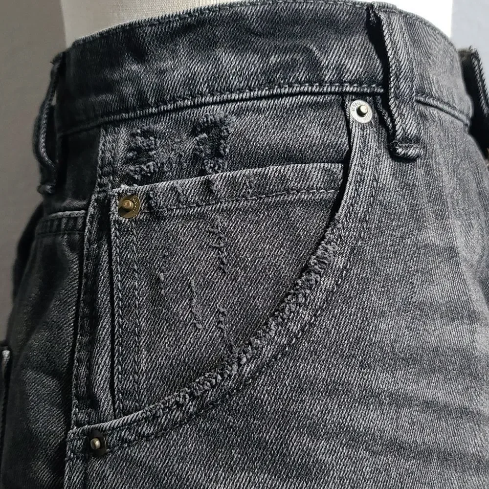 FREE PEOPLE MINI SKIRT - Picture 4 of 12